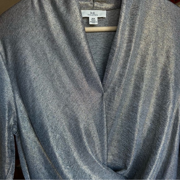 Halston Metallic Long Sleeve Blouse Size Medium - Picture 3 of 7